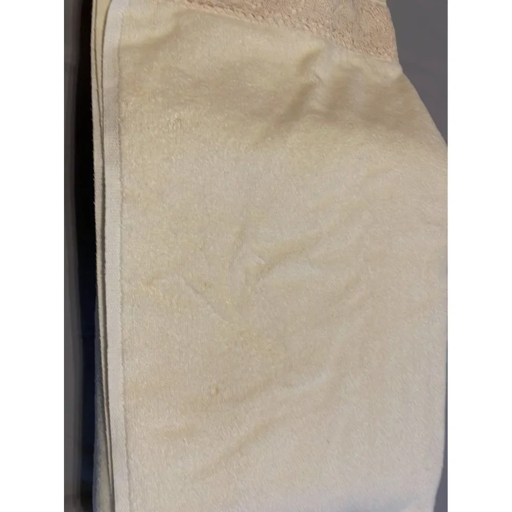 vintage 1978 grand prix towel set by avanti BoxT76